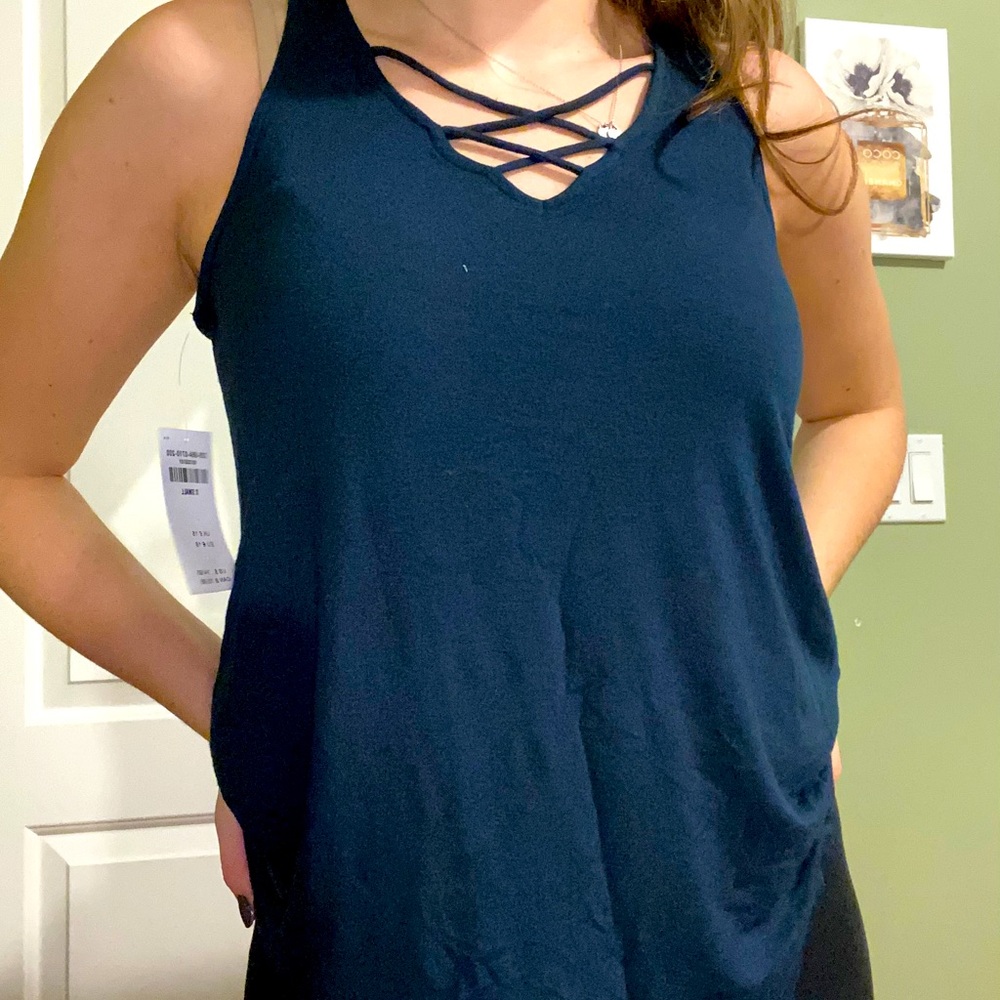 PACK OF 2 HOLLISTER TANKS